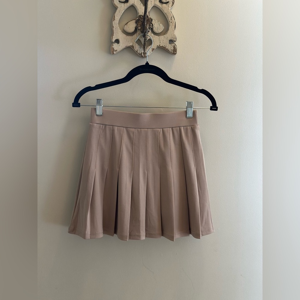 Pleated Skort Size Small